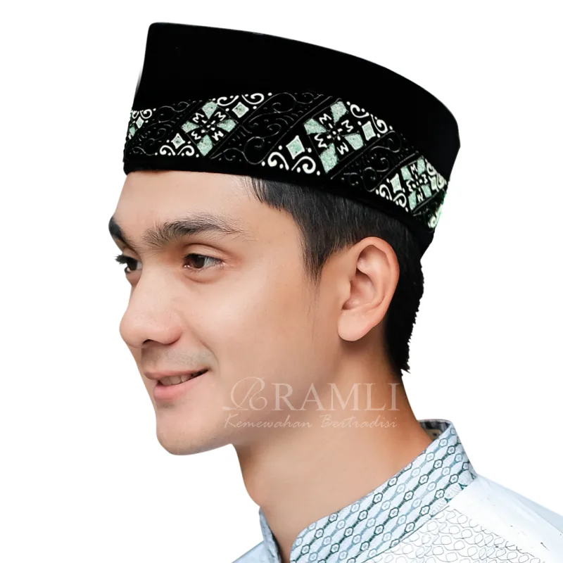 Ramli Songkok Lukis Sunda Empire AC Tinggi 9